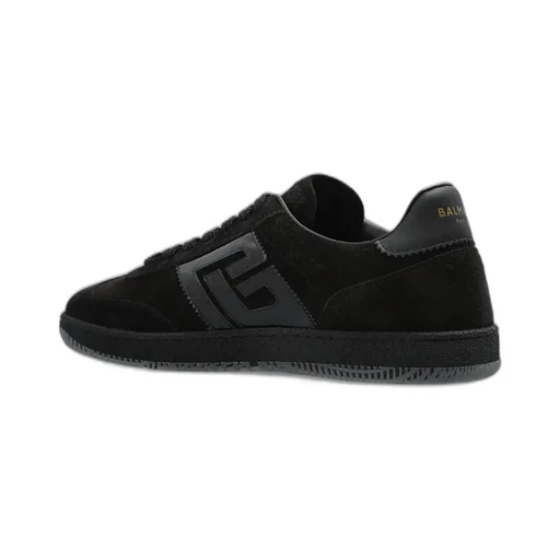 Low-Top Sneakers