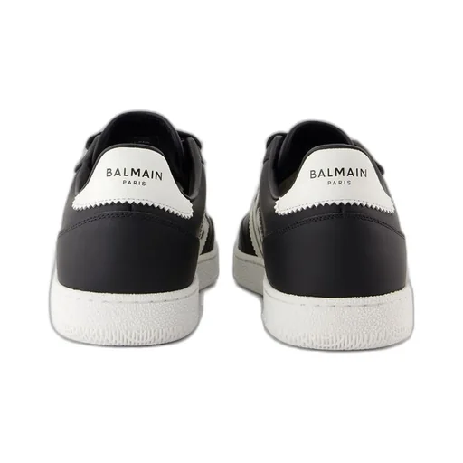 Low-Top Sneakers