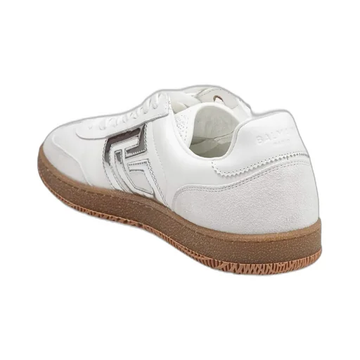Low-Top Sneakers