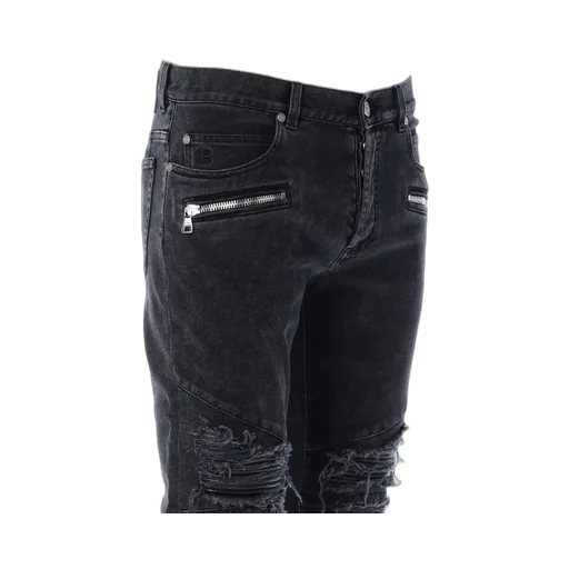 Distressed Skinny Jeans