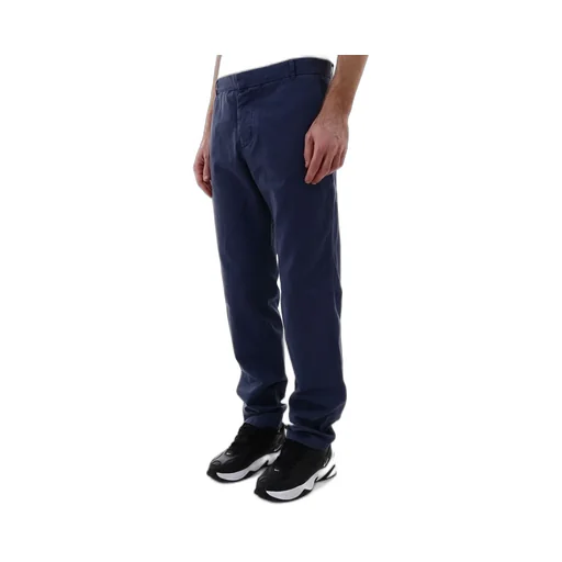 Chinos