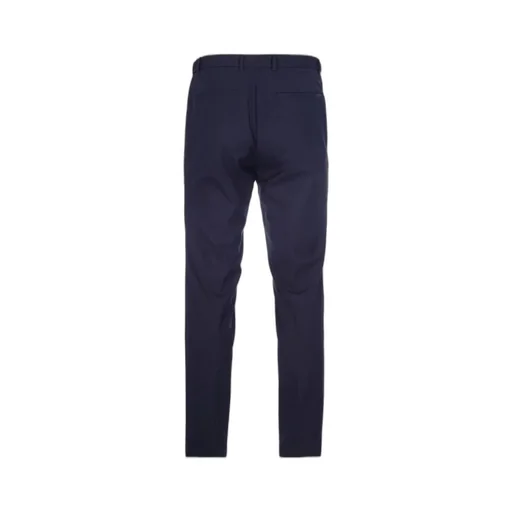 Chinos
