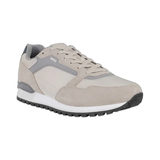 Low-Top Sneakers