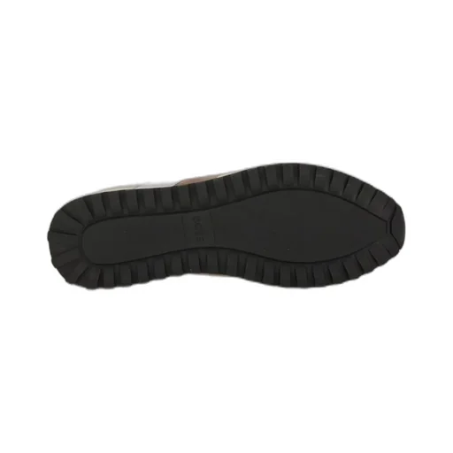 Low-Top Sneakers