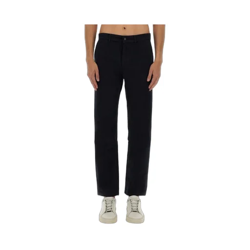 Chinos