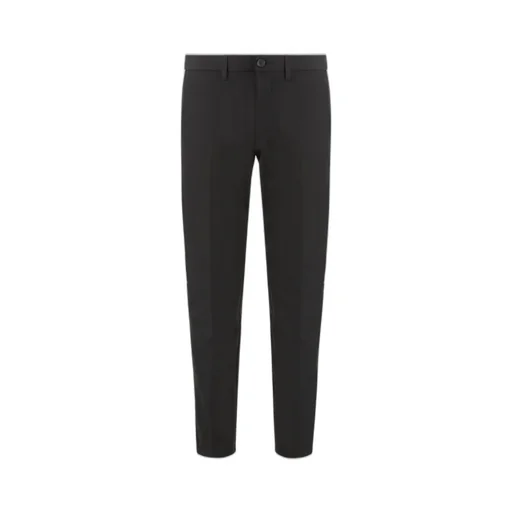 Chinos