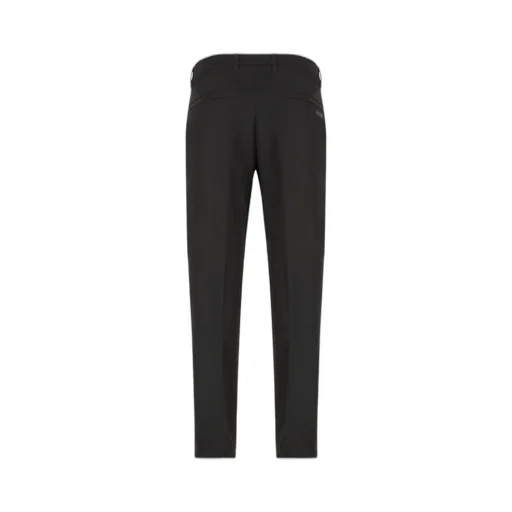 Chinos