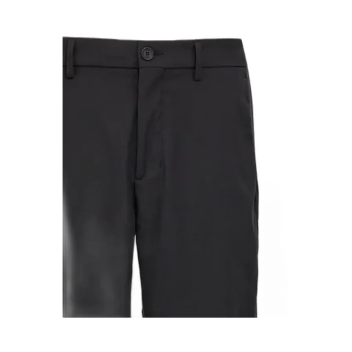 Chinos