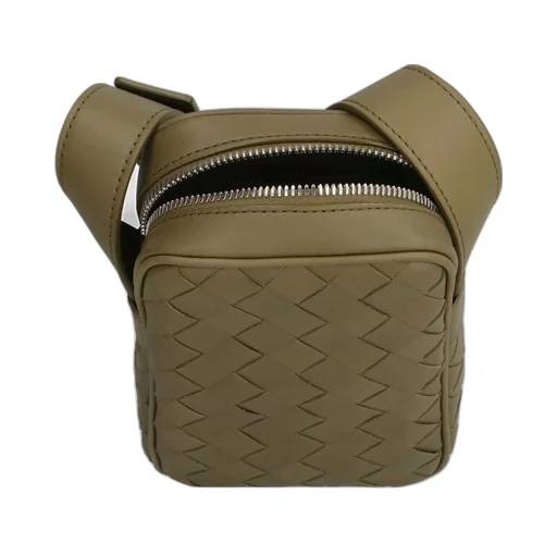 The Pouch Clutch