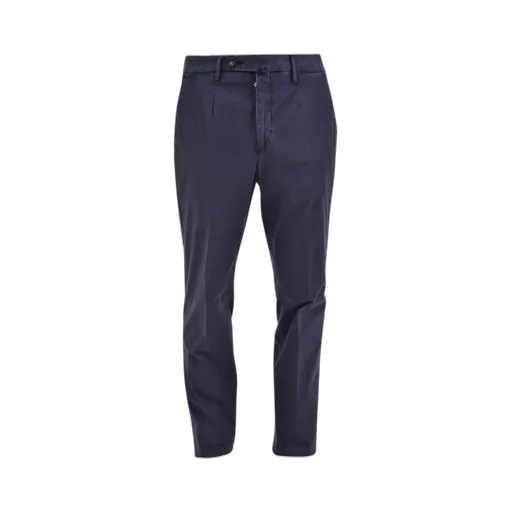 Chinos