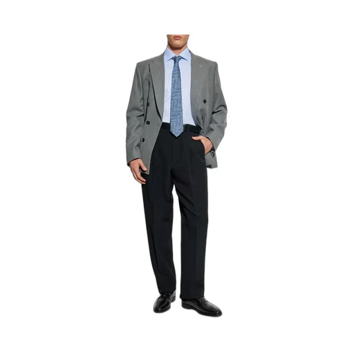 Classic Fit Button-Down Shirt