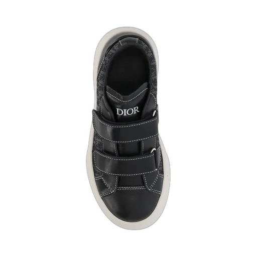 Low-Top Sneakers With Velcro Straps
