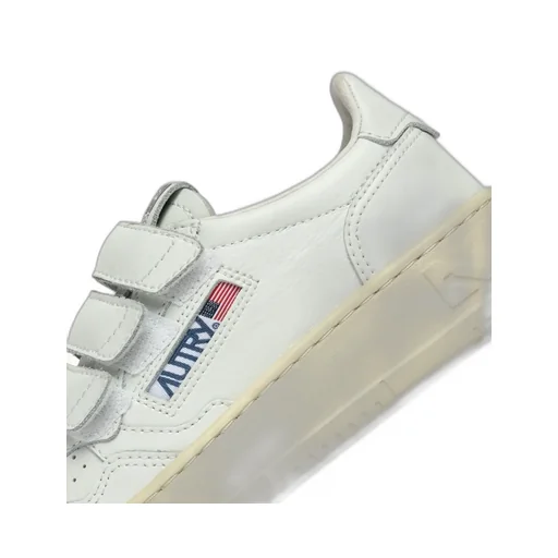 Low-Top Sneakers With Velcro Straps