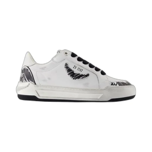 Low Top Sneakers