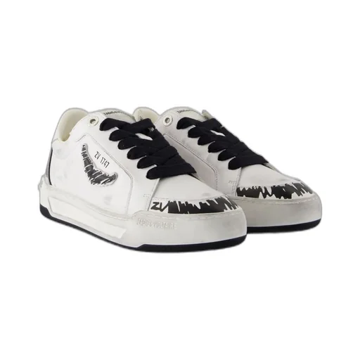 Low Top Sneakers