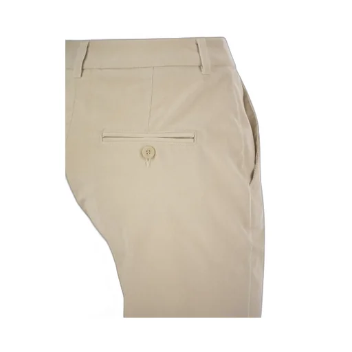 Chinos