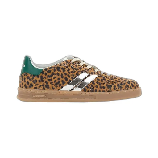 Low-Top Sneakers