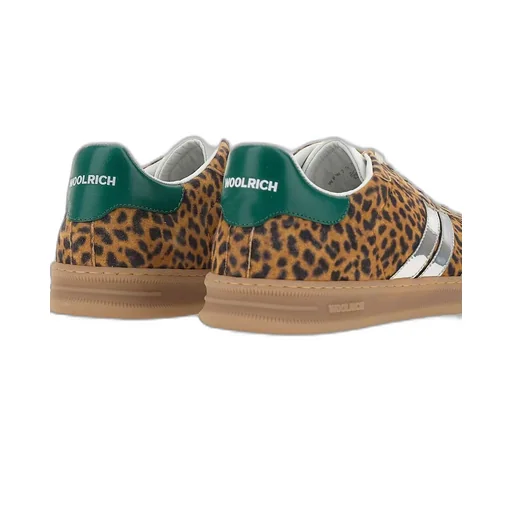 Low-Top Sneakers