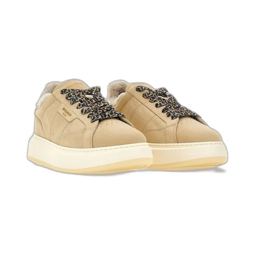 Low-Top Sneakers