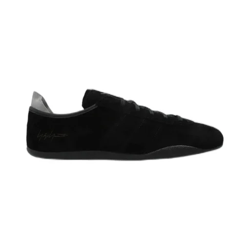 Low-Top Sneakers