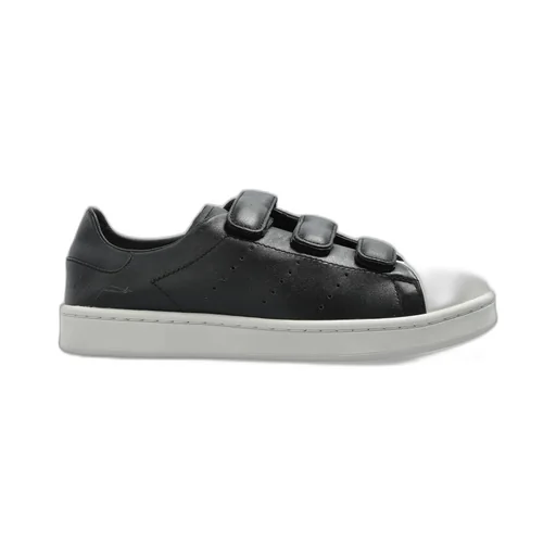 Low-Top Sneakers