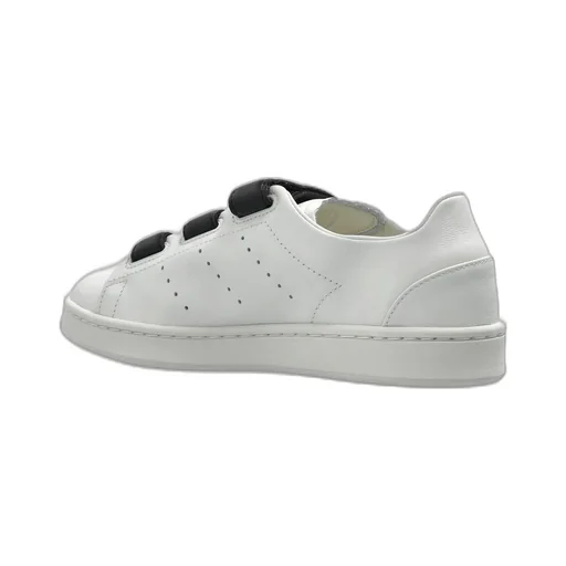 Low-Top Sneakers With Velcro Straps