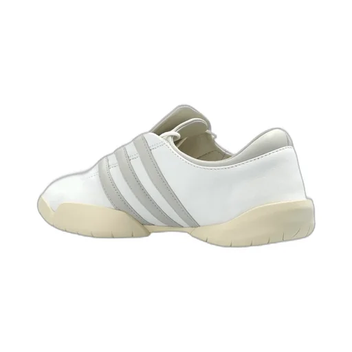 Low-Top Sneakers