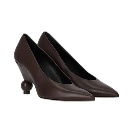 Wedge Pumps