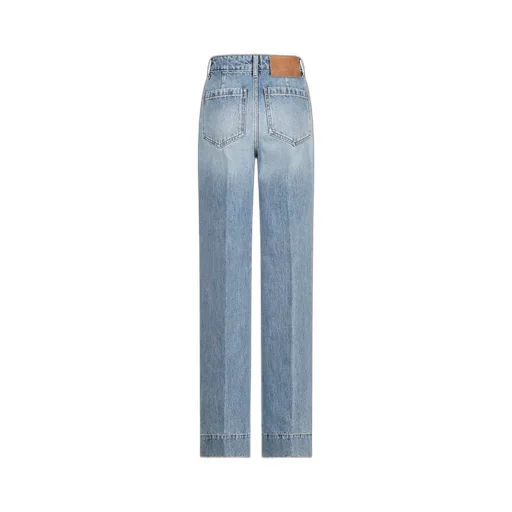 Wide-Leg Jeans