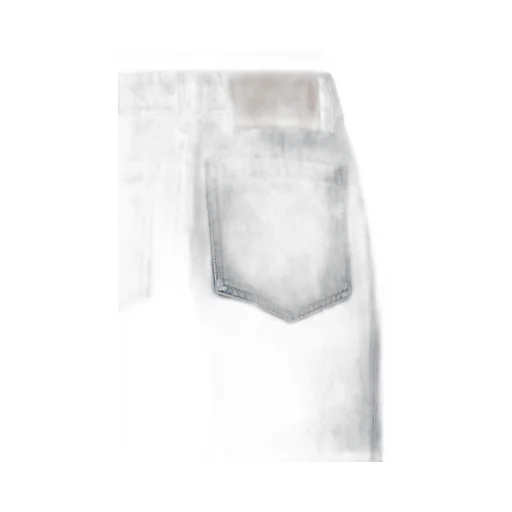 Wide-Leg Jeans