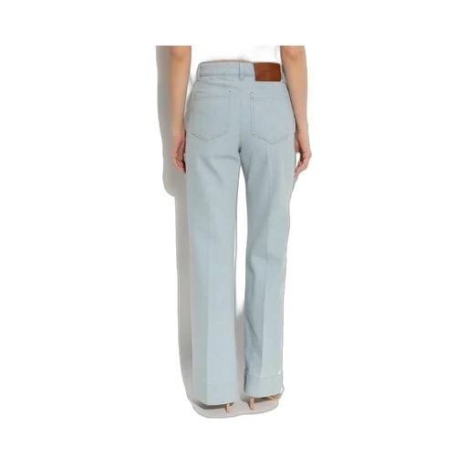 Wide-Leg Jeans