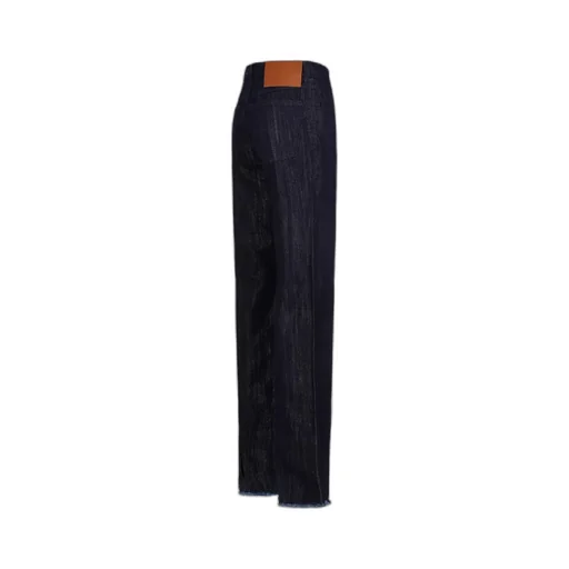 Wide-Leg Jeans