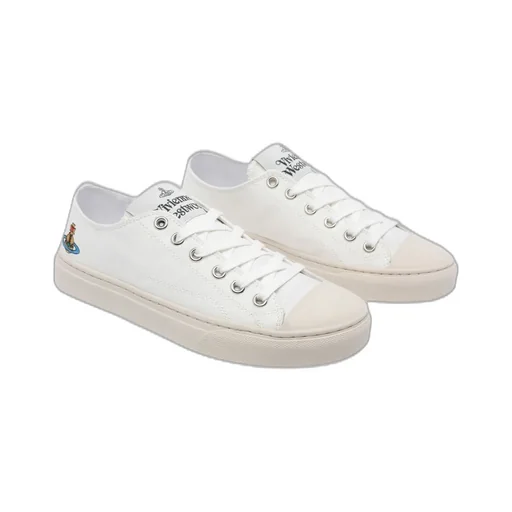 Low Top Sneakers