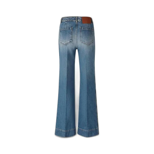 Wide-Leg Jeans