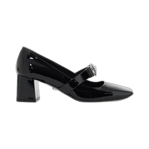 Mary Jane Pumps