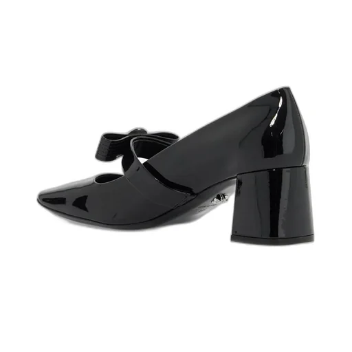 Mary Jane Pumps