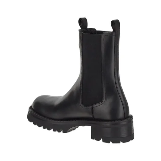 Chelsea Boots