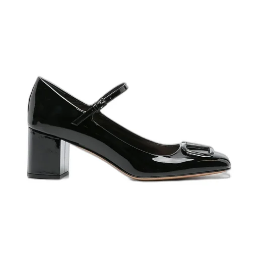 Mary Jane Pumps