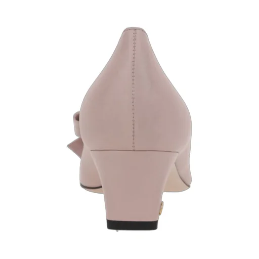 Pumps With Bow