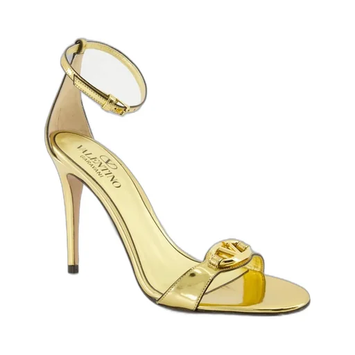Sandal