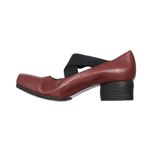 Mary Jane Pumps