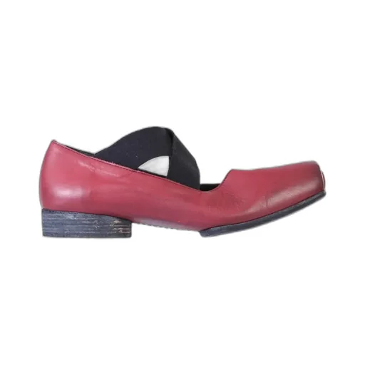 Ballet Flats With Elastic Strap