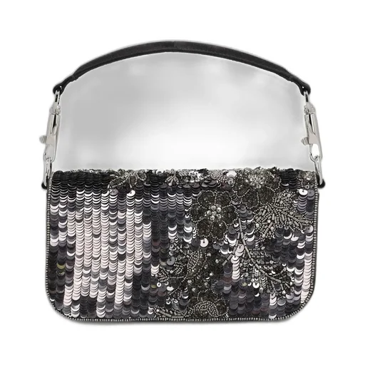 Vlogo Chain Shoulder Bag
