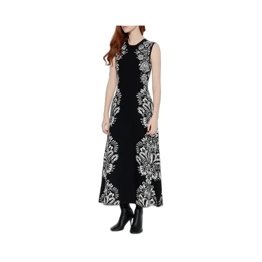 Sleeveless Maxi Dress