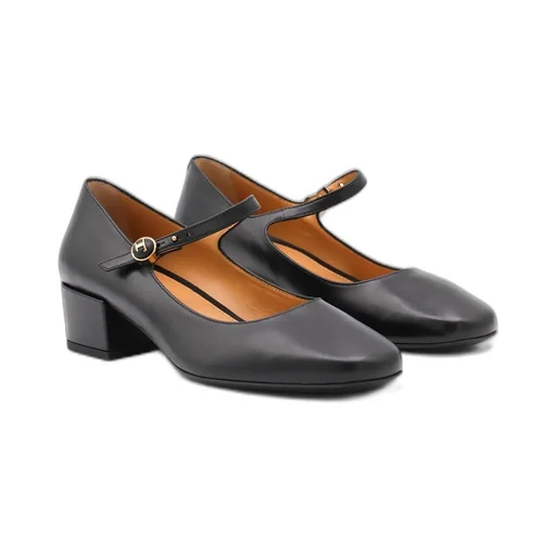 Mary Jane Pumps