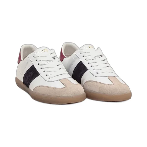 Low-Top Sneakers