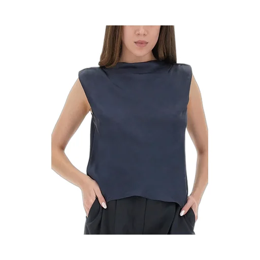Sleeveless Boat Neck Top