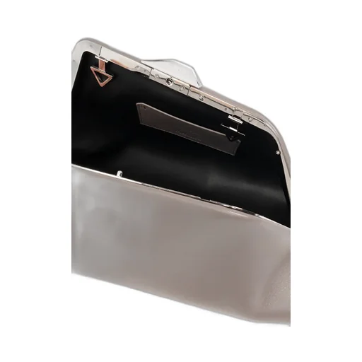 Triangular Clutch