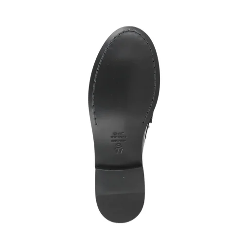 Loafers With Tassels And Studs
