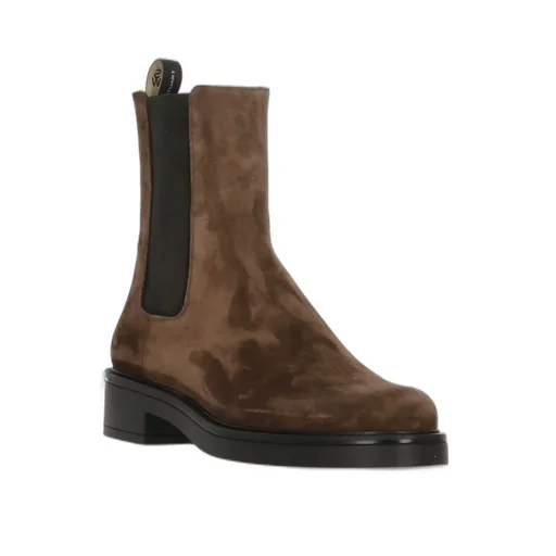 Chelsea Boots
